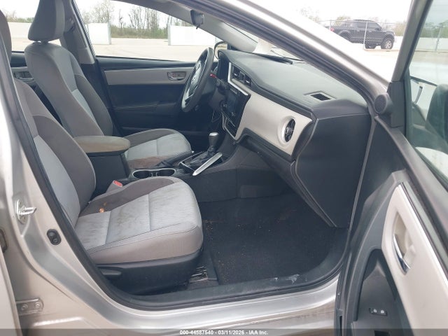 Toyota COROLLA LE 2018 5YFBURHE0JP818899 Image 5