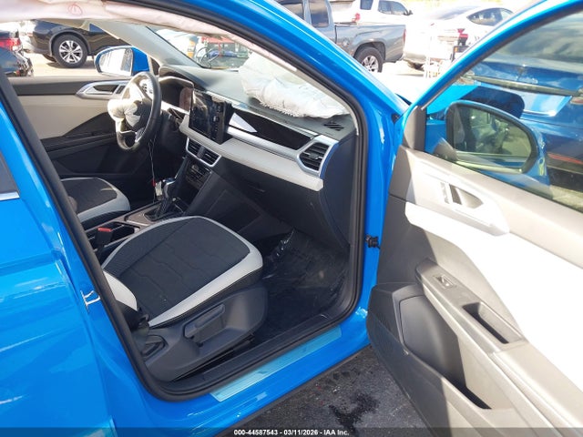 44587543 :رقم المزاد ، 3VVEC7B22SM026587 vin ، 2025 Volkswagen Taos 1.5t Se مزاد بيع
