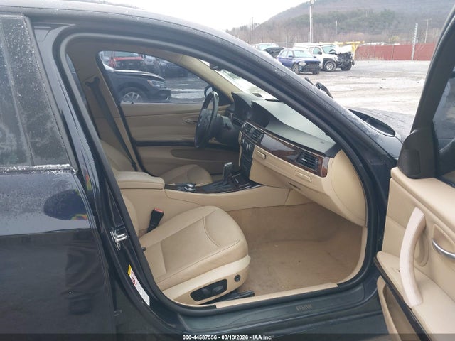 44587556 :رقم المزاد ، WBAVC73528KP39624 vin ، 2008 Bmw 328xi مزاد بيع