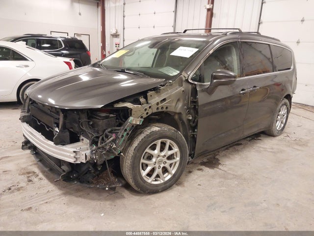 Продажа на аукционе авто 2022 Chrysler Pacifica Touring L, vin: 2C4RC1BG4NR133453, номер лота: 44587558