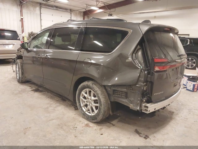 Продажа на аукционе авто 2022 Chrysler Pacifica Touring L, vin: 2C4RC1BG4NR133453, номер лота: 44587558
