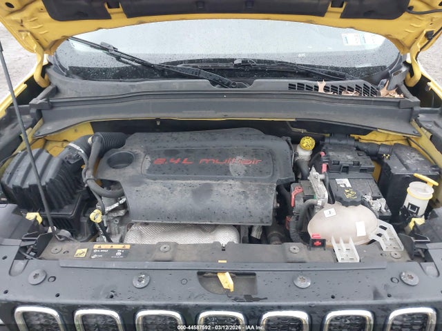 ZACCJABT3GPC52420 Jeep Renegade Latitude