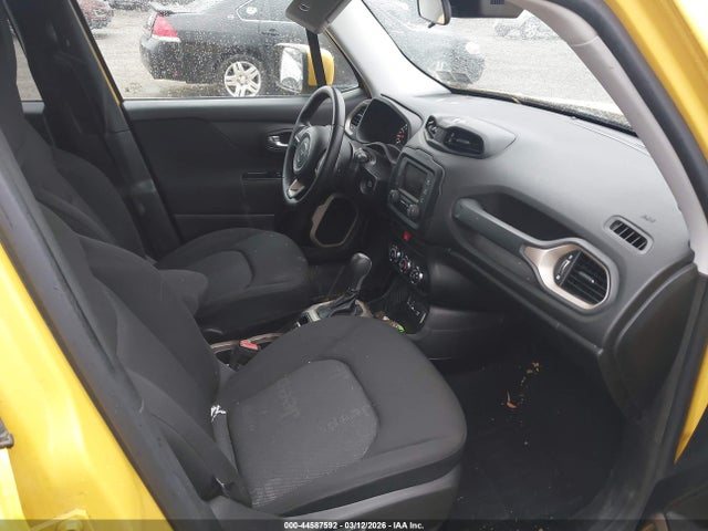 ZACCJABT3GPC52420 Jeep Renegade Latitude