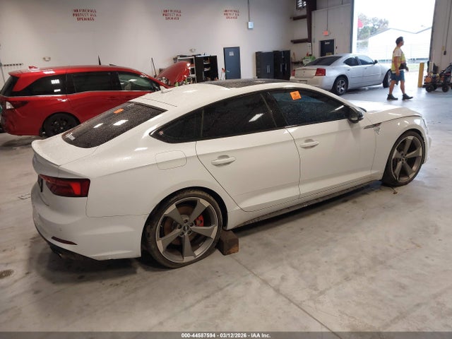 2019 AUDI S5 WAUB4CF56KA099838 Photo 3