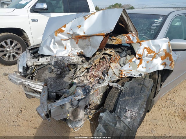 44587601 :رقم المزاد ، 1HGCM563X6A062011 vin ، 2006 Honda Accord 2.4 Se مزاد بيع