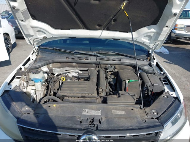 3VW267AJ1GM295198 Volkswagen Jetta 1.4t S