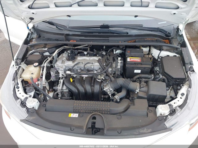 JTDEPRAE5LJ082628 Toyota COROLLA LE