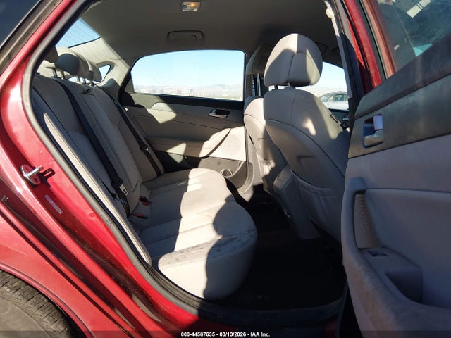 Hyundai Sonata Hybrid Se 2016 KMHE24L19GA040976 Image 8