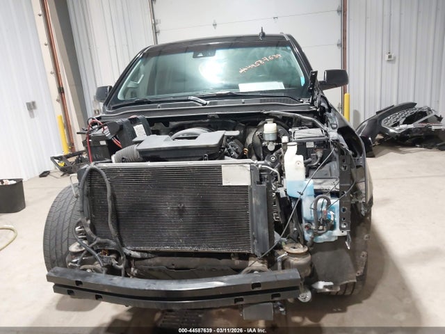 1GKS2CKJ0JR205393 GMC YUKON DENALI