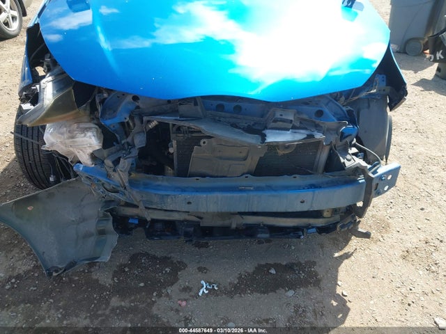 VNKKTUD3XHA076706 Toyota YARIS L