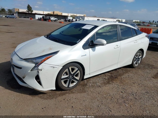 JTDKARFU6G3003367 Toyota Prius Three Touring