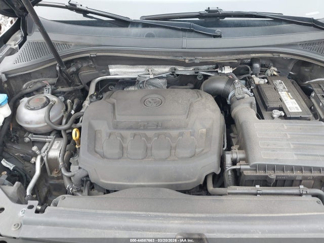 44587663 :رقم المزاد ، 3VV3B7AX4JM017704 vin ، 2018 Volkswagen Tiguan 2.0t Se/2.0t Sel مزاد بيع