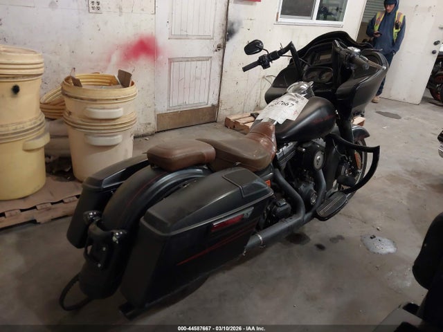 2015 HARLEY-DAVIDSON FLTRXS 1HD1KTM3XFB698567 Photo 3