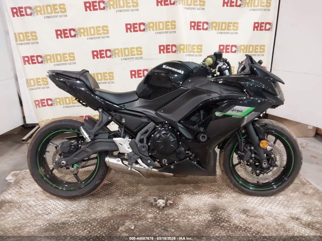 44587676 :رقم المزاد ، ML5EXER14SDAF6599 vin ، 2025 Kawasaki Ex650 R مزاد بيع