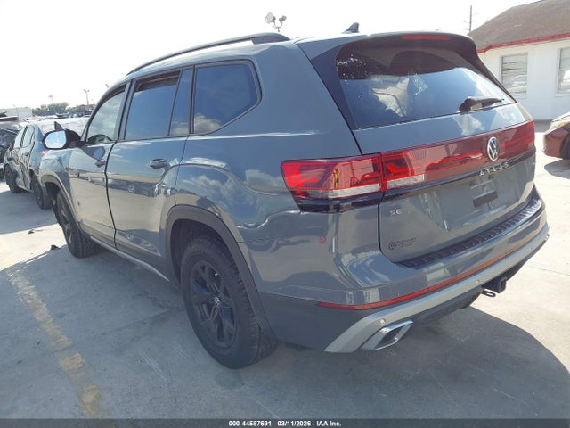 2025 Volkswagen Atlas 2.0t Peak Edition მანქანა იყიდება აუქციონზე, vin: 1V2CR2CA1SC563223, აუქციონის ნომერი: 44587691