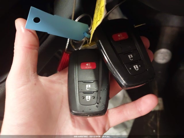 44587692 :رقم المزاد ، 2T3P1RFV1SW599718 vin ، 2025 Toyota Rav4 Xle مزاد بيع