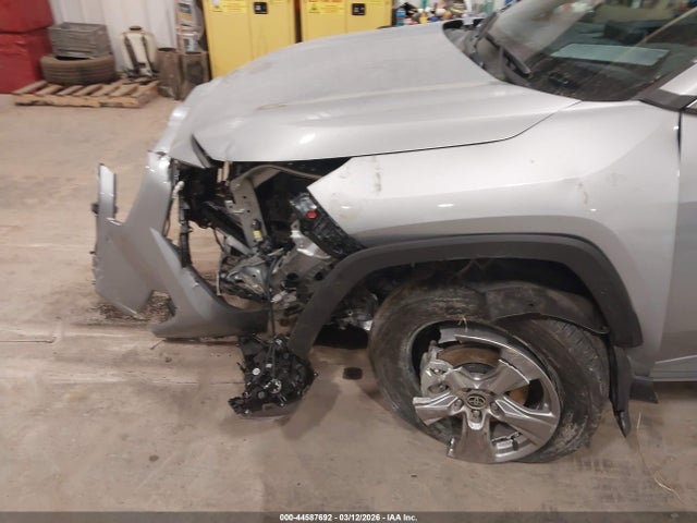 44587692 :رقم المزاد ، 2T3P1RFV1SW599718 vin ، 2025 Toyota Rav4 Xle مزاد بيع
