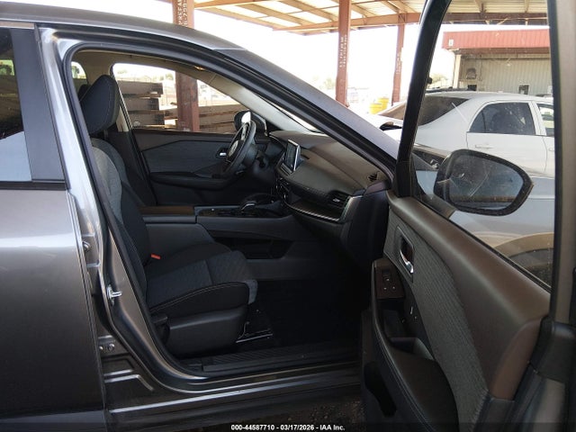 2023 Nissan Rogue Sv Fwd მანქანა იყიდება აუქციონზე, vin: JN8BT3BA2PW429546, აუქციონის ნომერი: 44587710