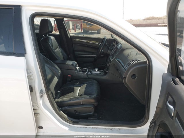 2021 CHRYSLER 300 2C3CCAAG2MH538095 Photo 4