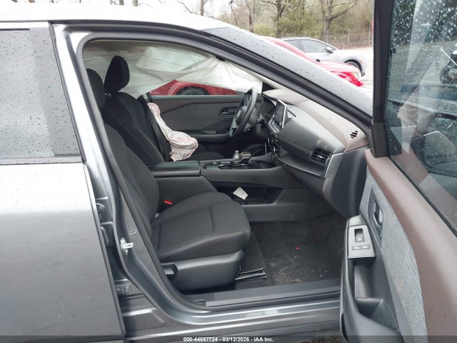 44587724 :رقم المزاد ، 5N1BT3AA6PC893109 vin ، 2023 Nissan Rogue S Fwd مزاد بيع