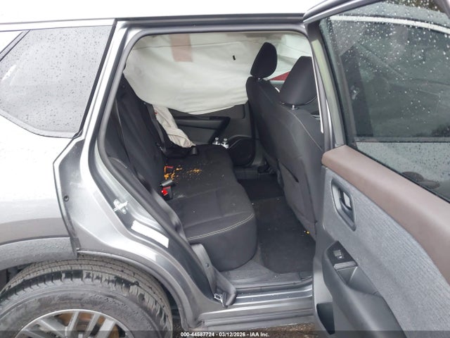 44587724 :رقم المزاد ، 5N1BT3AA6PC893109 vin ، 2023 Nissan Rogue S Fwd مزاد بيع