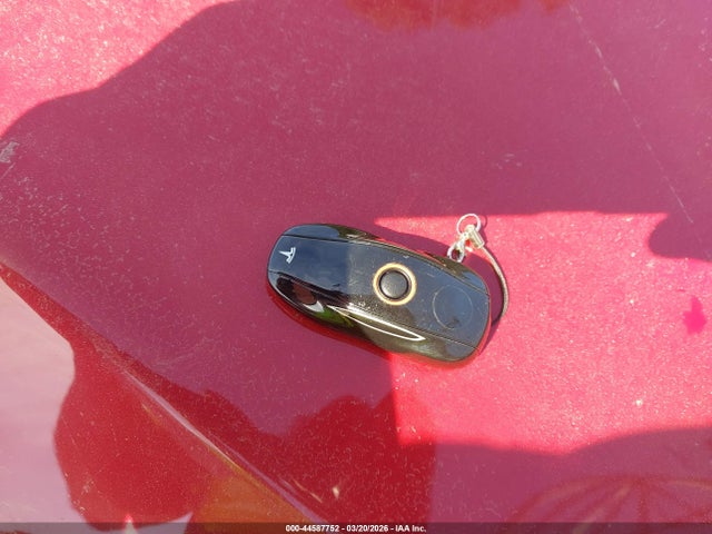 2014 TESLA MODEL S 5YJSA1S14EFP28737 Photo 10