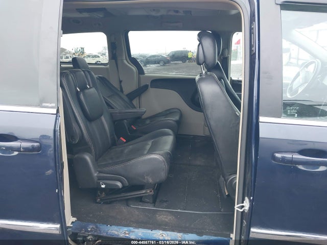 Продаж на аукціоні авто 2013 Chrysler Town & Country Touring, vin: 2C4RC1BG8DR689084, номер лоту: 44587761