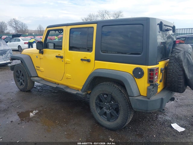 2015 JEEP WRANGLER UNLIMITED 1C4BJWDG4FL563057 Photo 2