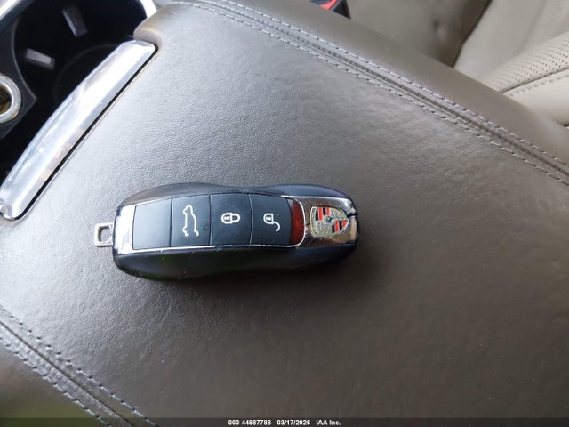 2013 PORSCHE CAYENNE WP1AF2A23DLA24584 Photo 10