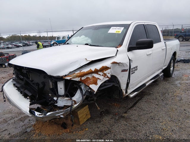 44587801 :رقم المزاد ، 1C6RR6TT4KS562083 vin ، 2019 Ram 1500 Classic مزاد بيع