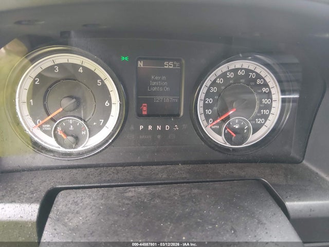44587801 :رقم المزاد ، 1C6RR6TT4KS562083 vin ، 2019 Ram 1500 Classic مزاد بيع