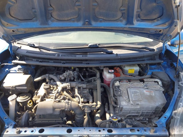 JTDKDTB37J1606591 Toyota Prius C One