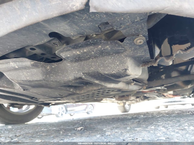 JTDKDTB37J1606591 Toyota Prius C One