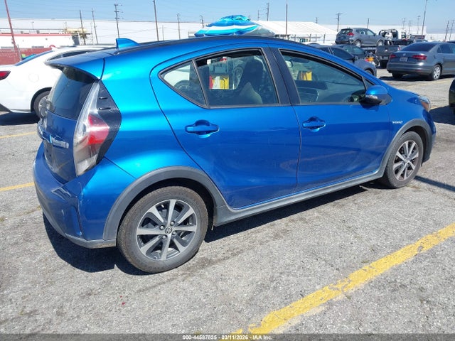 JTDKDTB37J1606591 Toyota Prius C One