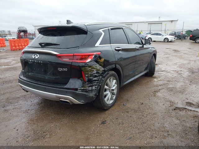 2019 INFINITI QX50 3PCAJ5M36KF121722 Photo 3