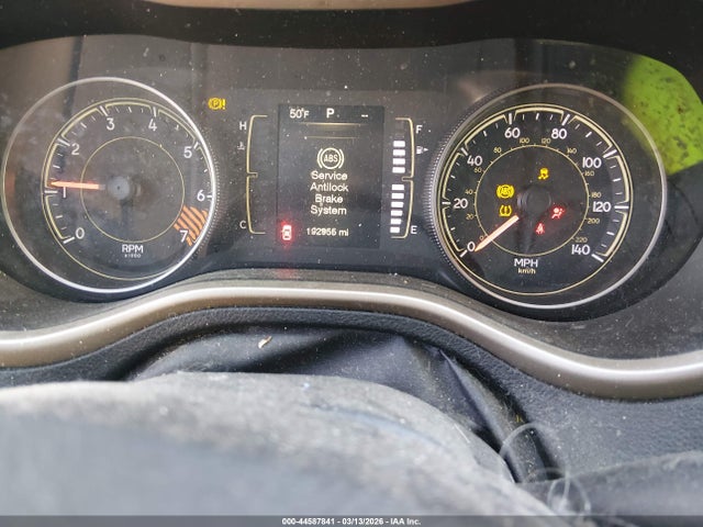 2014 Jeep Cherokee Latitude მანქანა იყიდება აუქციონზე, vin: 1C4PJLCB2EW226118, აუქციონის ნომერი: 44587841