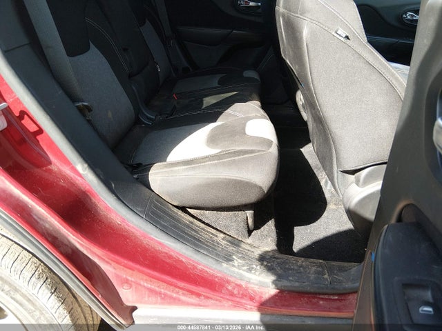 2014 Jeep Cherokee Latitude მანქანა იყიდება აუქციონზე, vin: 1C4PJLCB2EW226118, აუქციონის ნომერი: 44587841