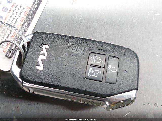 2024 Kia Carnival Mpv Lx Seat Package მანქანა იყიდება აუქციონზე, vin: KNDNB4H3XR6406710, აუქციონის ნომერი: 44587861