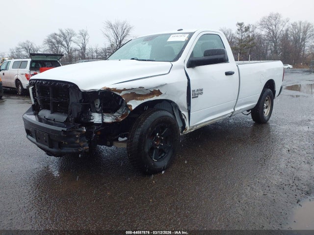 44587876 :رقم المزاد ، 3C6JR6DGXNG300918 vin ، 2022 Ram 1500 Classic Tradesman  4x2 8' Box مزاد بيع