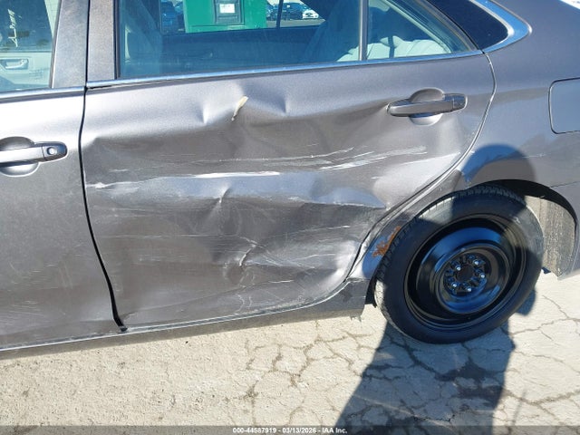 Aukcja sprzedaży 2017 Toyota Camry Le, vin: 4T1BF1FK0HU294568, numer aukcji: 44587919