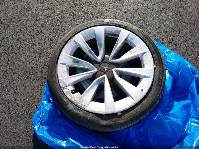 Продажа на аукционе авто 2023 Tesla Model 3 Rear-wheel Drive, vin: 5YJ3E1EA4PF472252, номер лота: 44587948