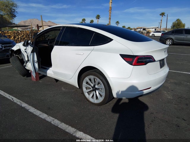 2023 TESLA MODEL 3 5YJ3E1EA4PF472252 Photo 2