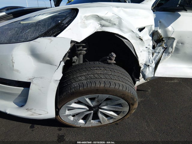2023 TESLA MODEL 3 5YJ3E1EA4PF472252 Photo 5