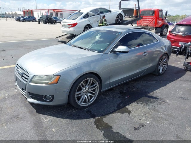 2010 AUDI A5 WAURFAFR9AA031418 Photo 1