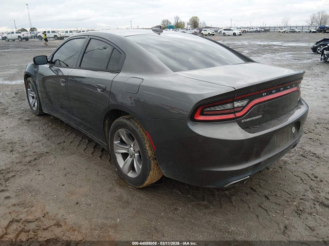 Продажа на аукционе авто 2016 Dodge Charger Sxt, vin: 2C3CDXHG3GH187059, номер лота: 44588008