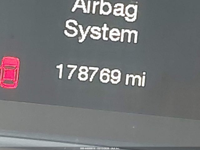 Продажа на аукционе авто 2015 Chrysler 200 Lx, vin: 1C3CCCFB6FN668478, номер лота: 44588018