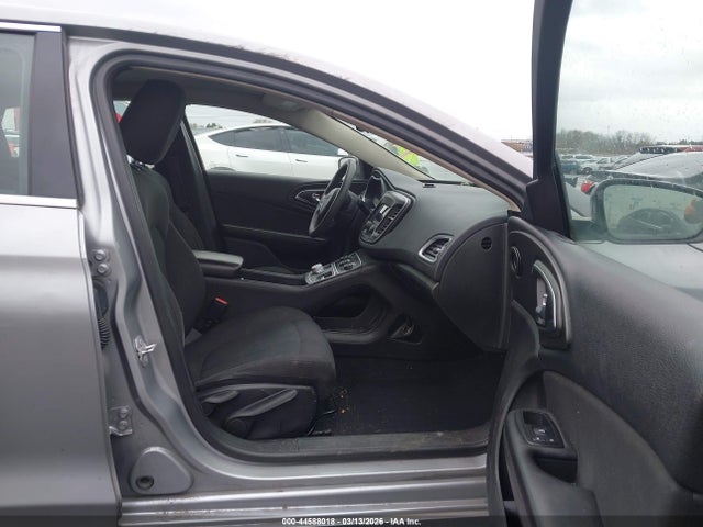 2015 CHRYSLER 200 1C3CCCFB6FN668478 Photo 4