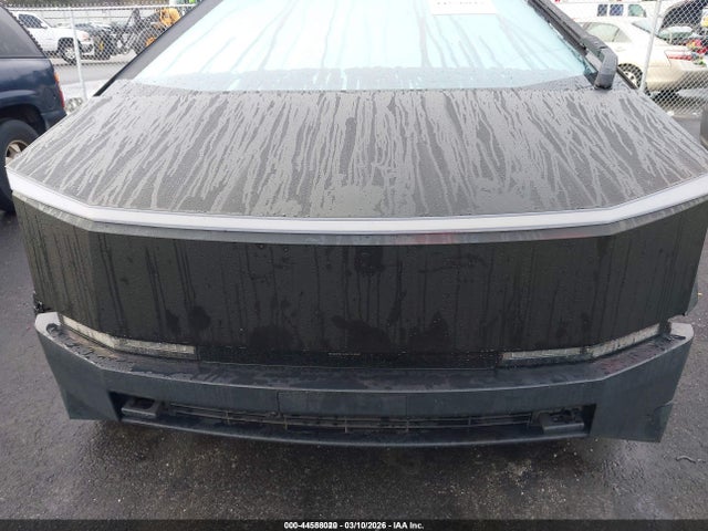 2024 Tesla Cybertruck All-wheel Drive მანქანა იყიდება აუქციონზე, vin: 7G2CEHEDXRA000654, აუქციონის ნომერი: 44588020