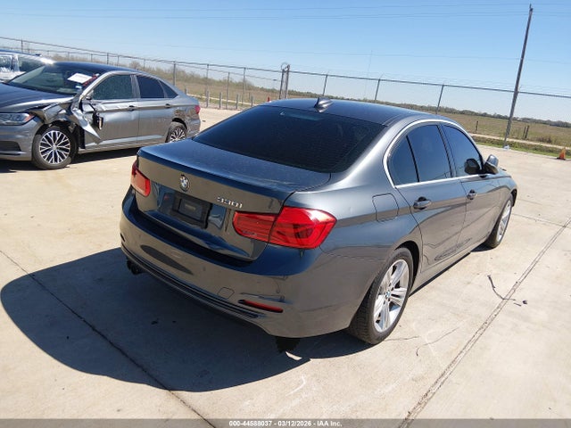 WBA8B9G54HNU49406 BMW 330I