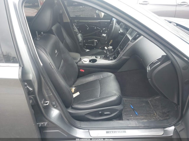 44588038 :رقم المزاد ، JN1BV7AR4FM417688 vin ، 2015 Infiniti Q50 Premium مزاد بيع